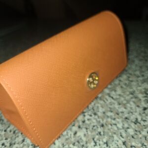 Tory Burch Authentic eye glasses/ sunglasses CASE ONLY